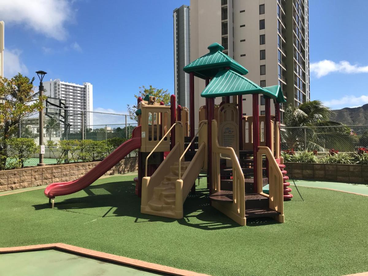 Ferienwohnung Waikiki Banyan Ocean View Oasis With Free Parking! Honolulu Exterior foto